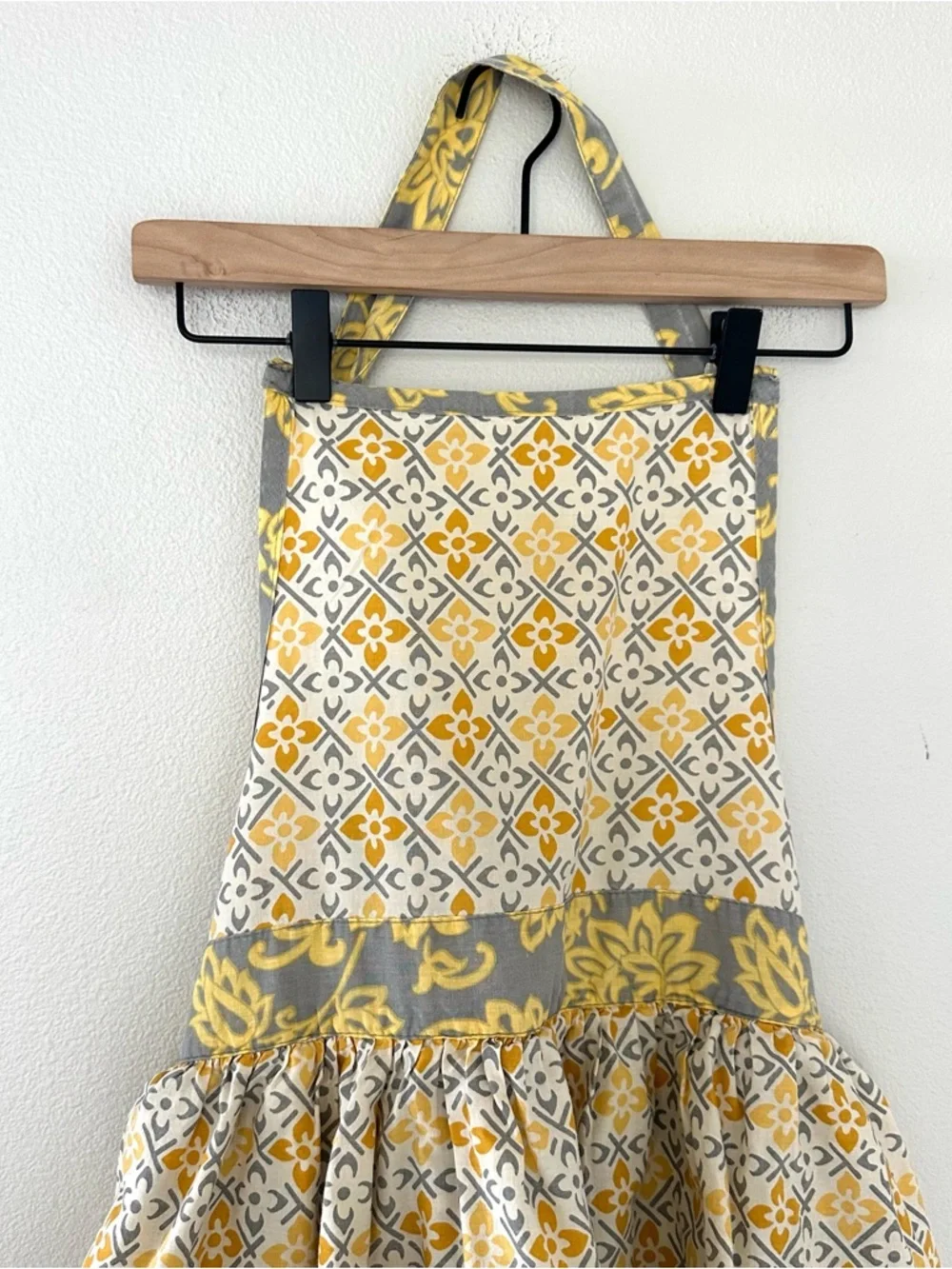 100% Cotton Yellow Grey Floral Kitchen Apron One Size Melissa Anne Designs Boho